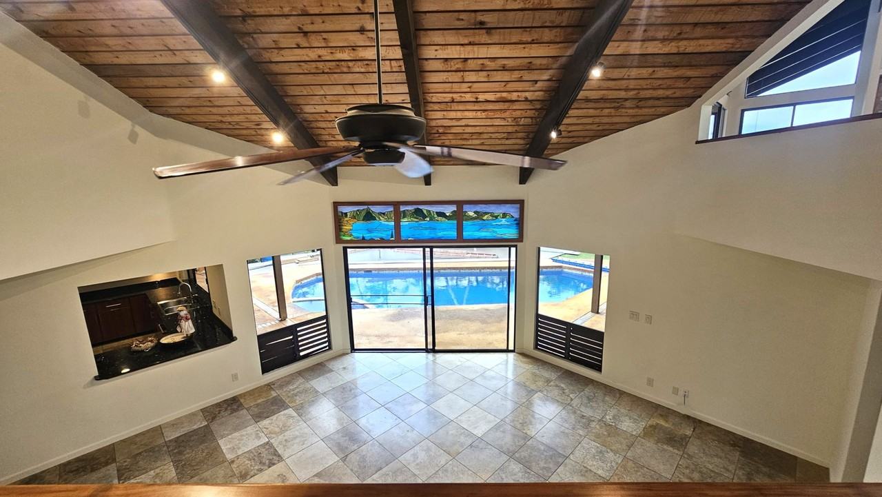 44-389 Kaneohe Bay Dr - Photo 2 of 12