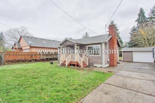 140 Ne 156th Ave - Photo 1 of 1