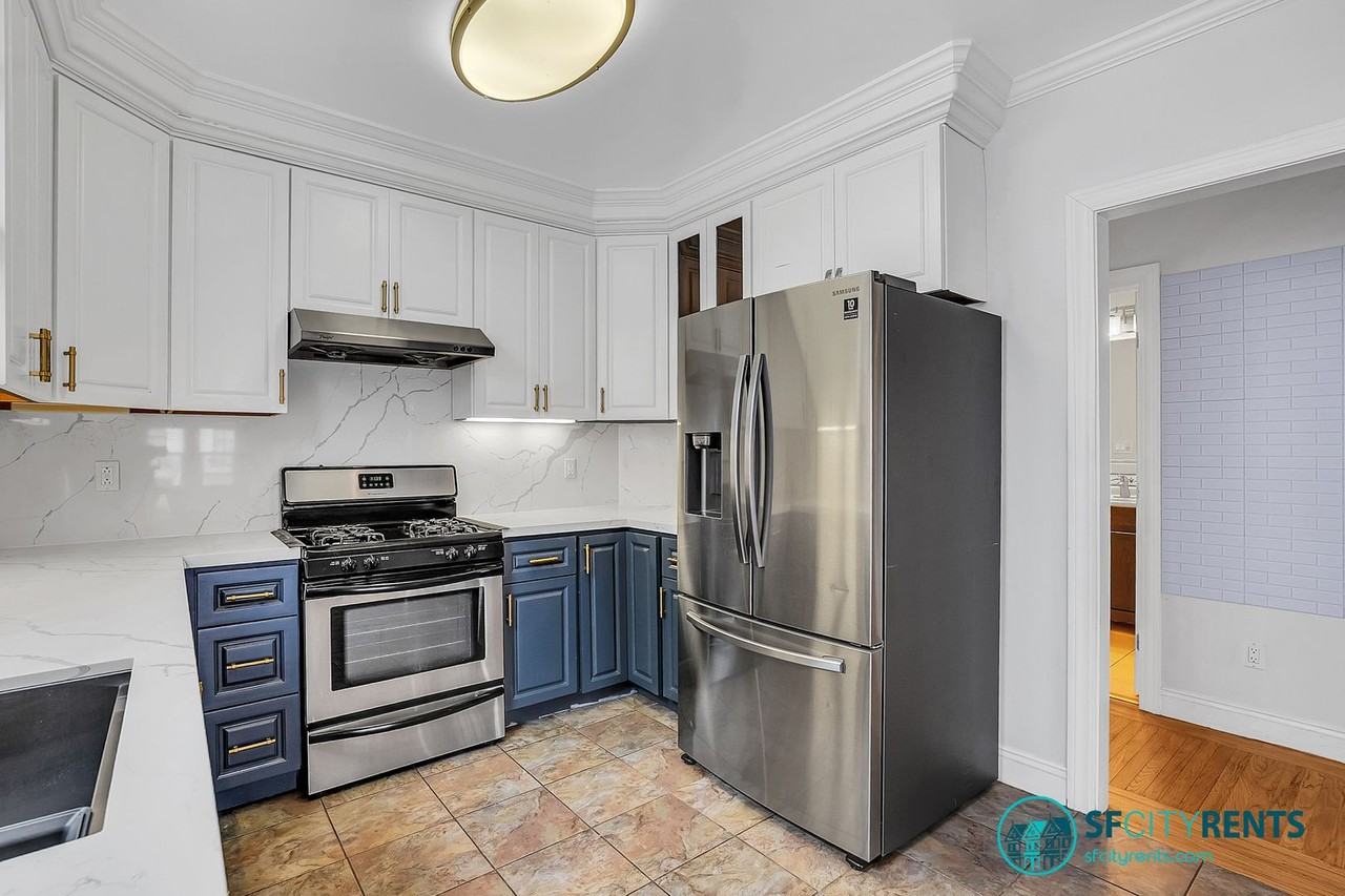 1435 41st Ave - Photo 3 of 29