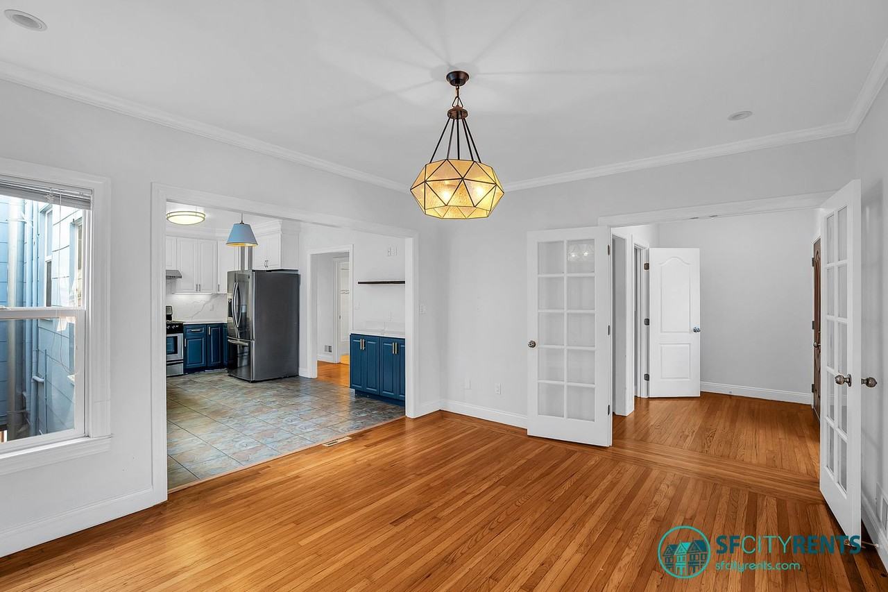 1435 41st Ave - Photo 4 of 29