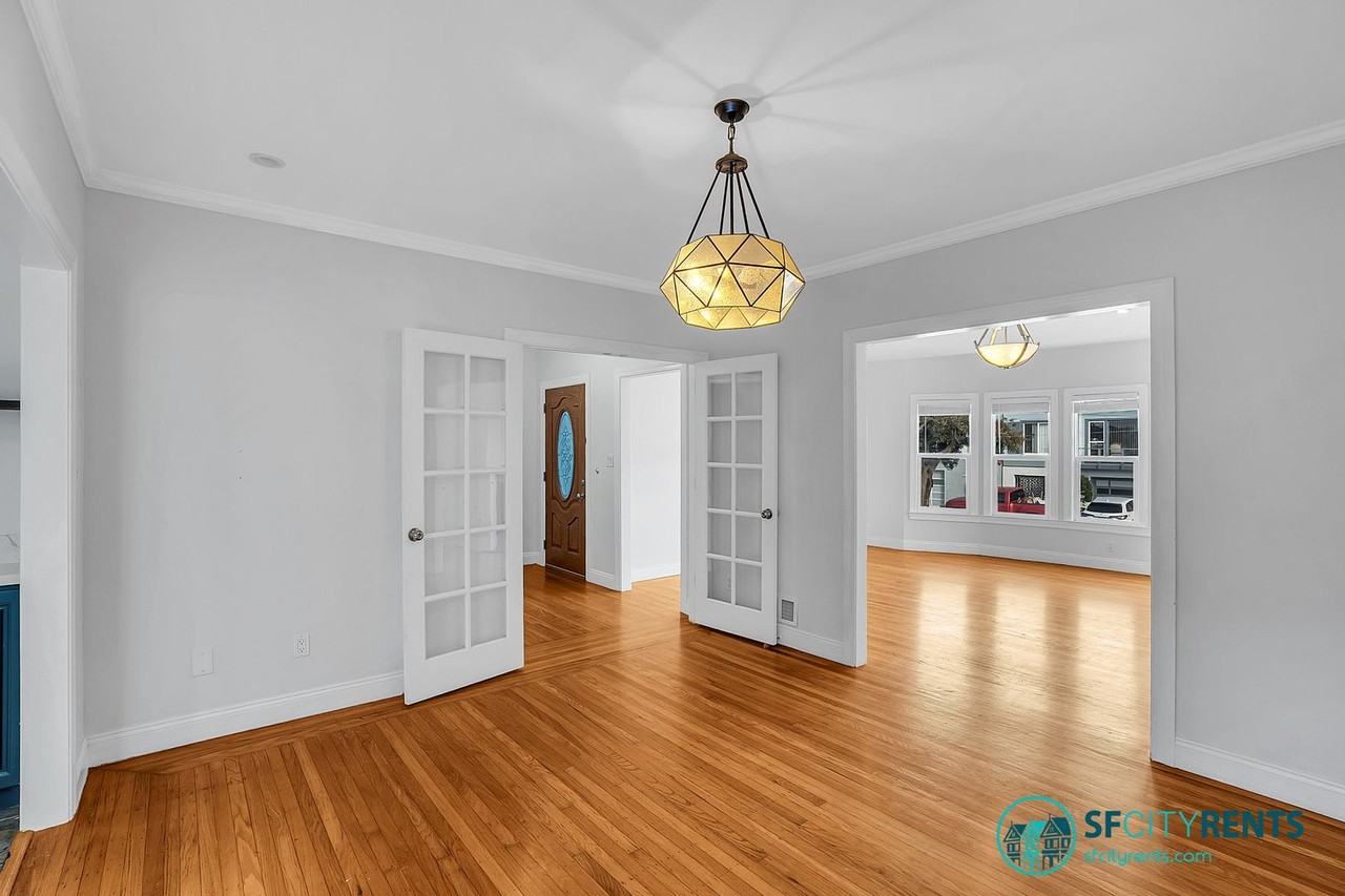 1435 41st Ave - Photo 5 of 29