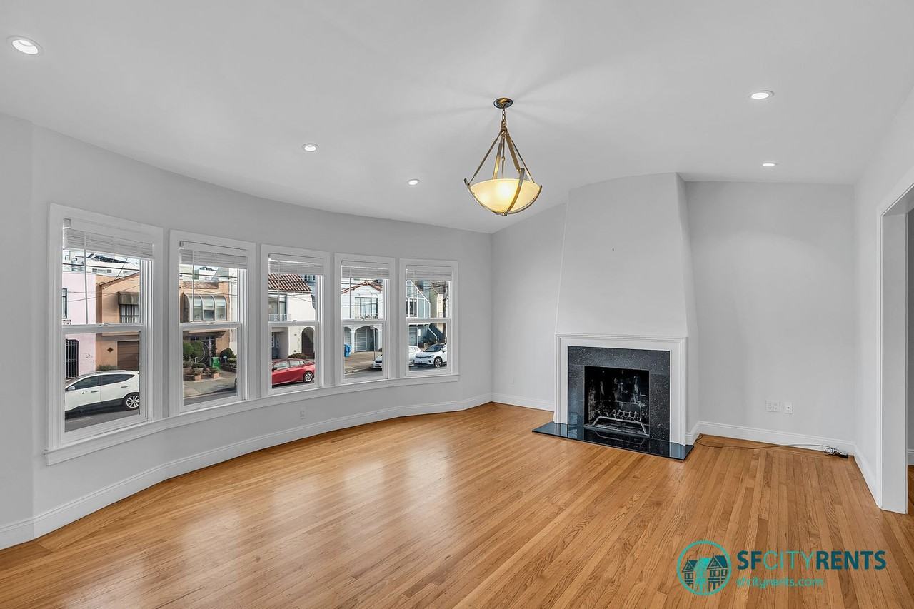 1435 41st Ave - Photo 7 of 29