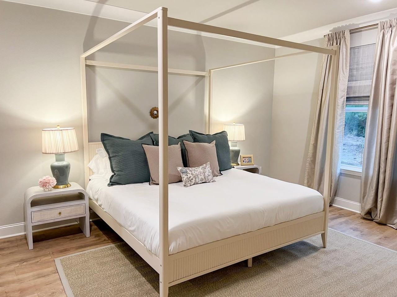 132 Belle Chase Dr - Photo 3 of 28