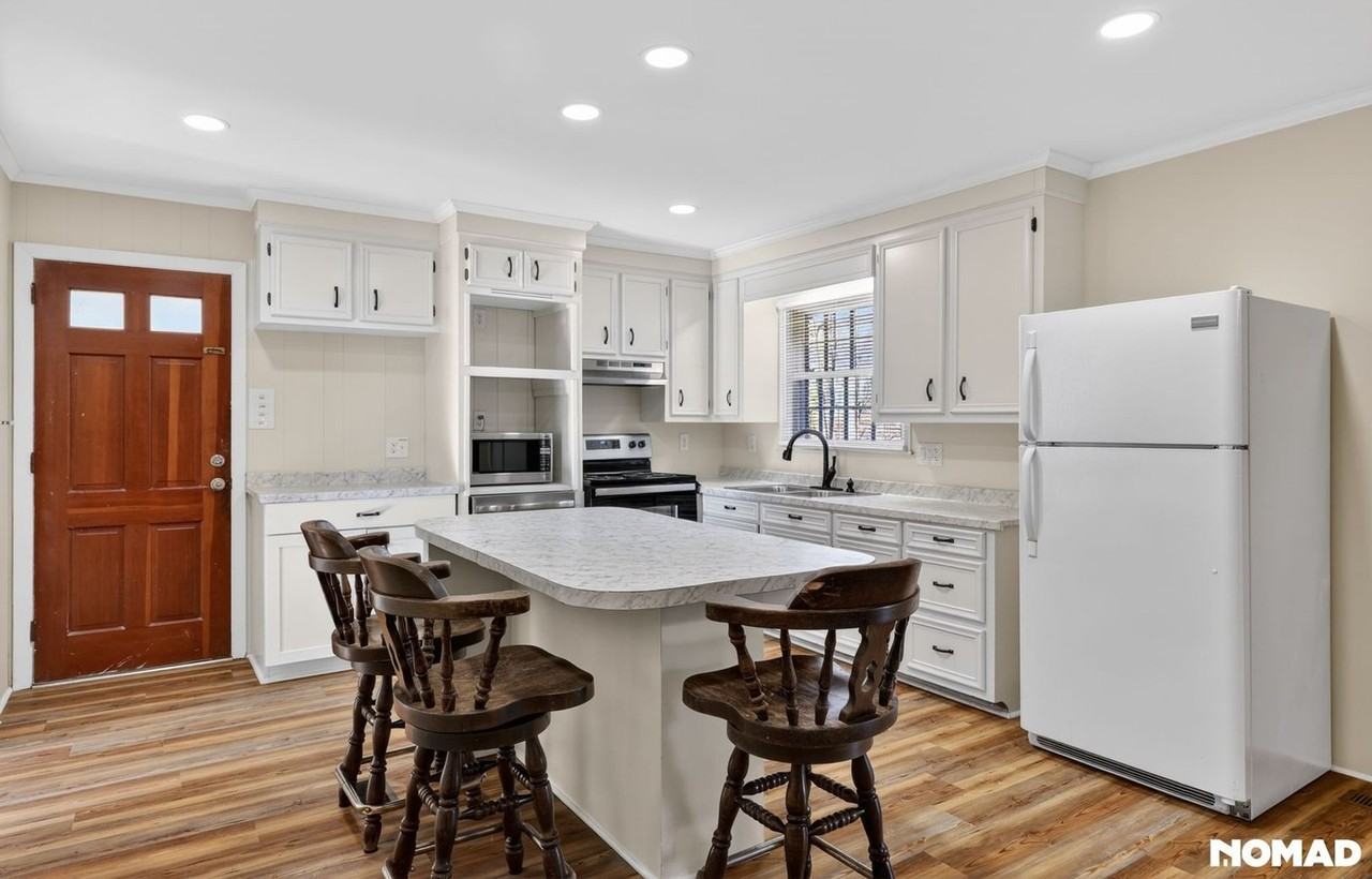 118 Bobwhite Ln - Photo 2 of 32