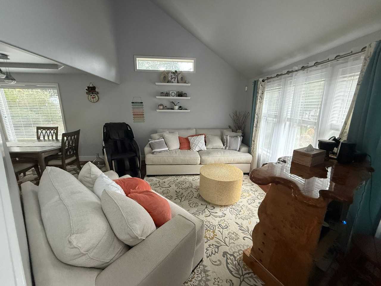 7888 Crystal Manor Ln Nw - Photo 4 of 24