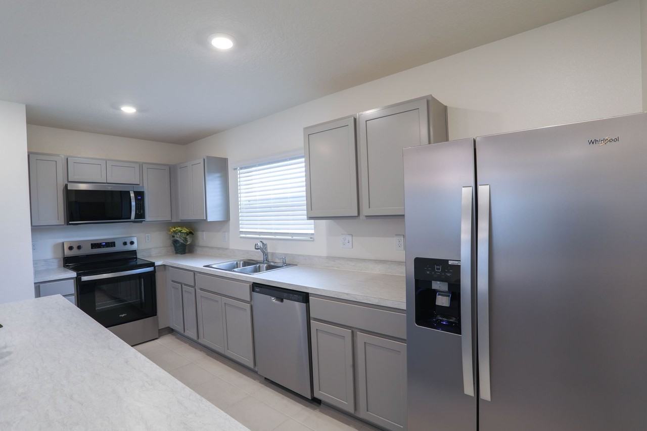 2950 Lavanda Dr - Photo 7 of 25