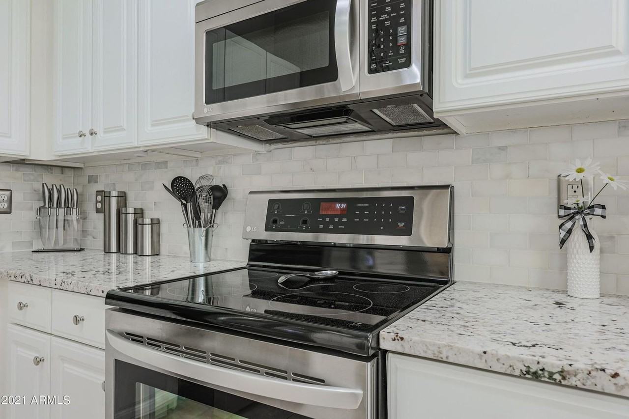 6951 W Briles Rd - Photo 6 of 27