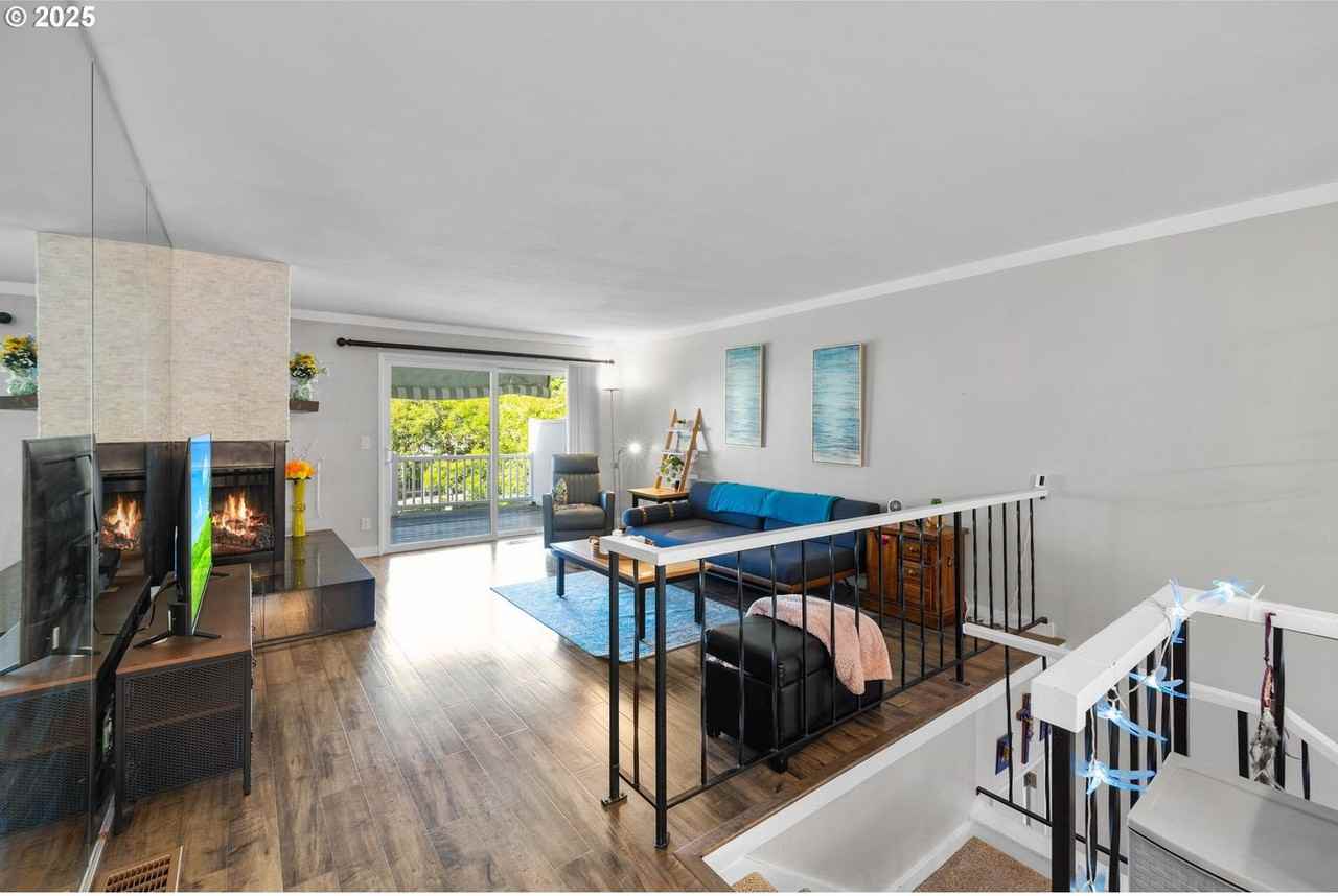 14912 Ne Rose Pkwy - Photo 5 of 38