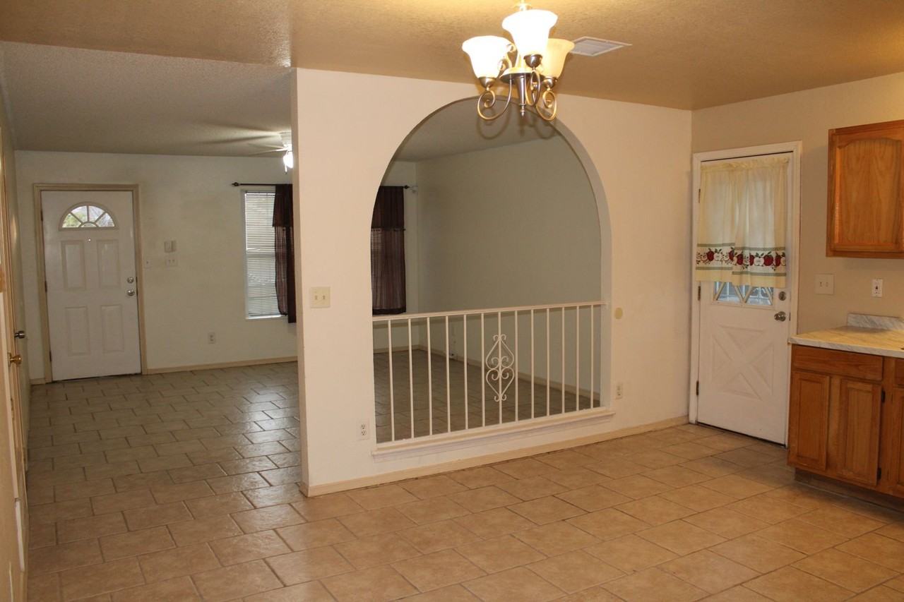 12477 Sombra Fuerte Dr - Photo 3 of 16