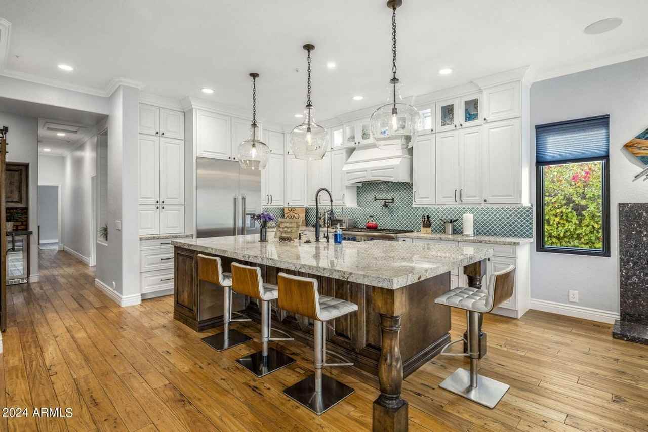 10912 E Butherus Dr - Photo 6 of 25