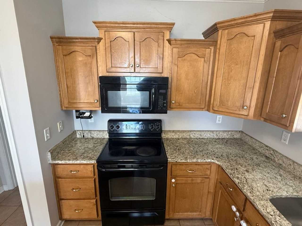 2922 Dawkins Cv - Photo 7 of 34