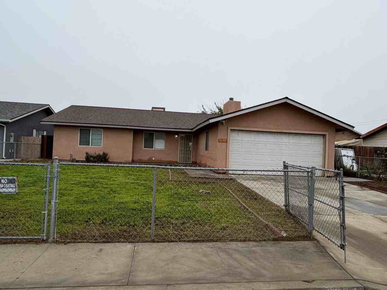 1134 Lombard St - Photo 2 of 16