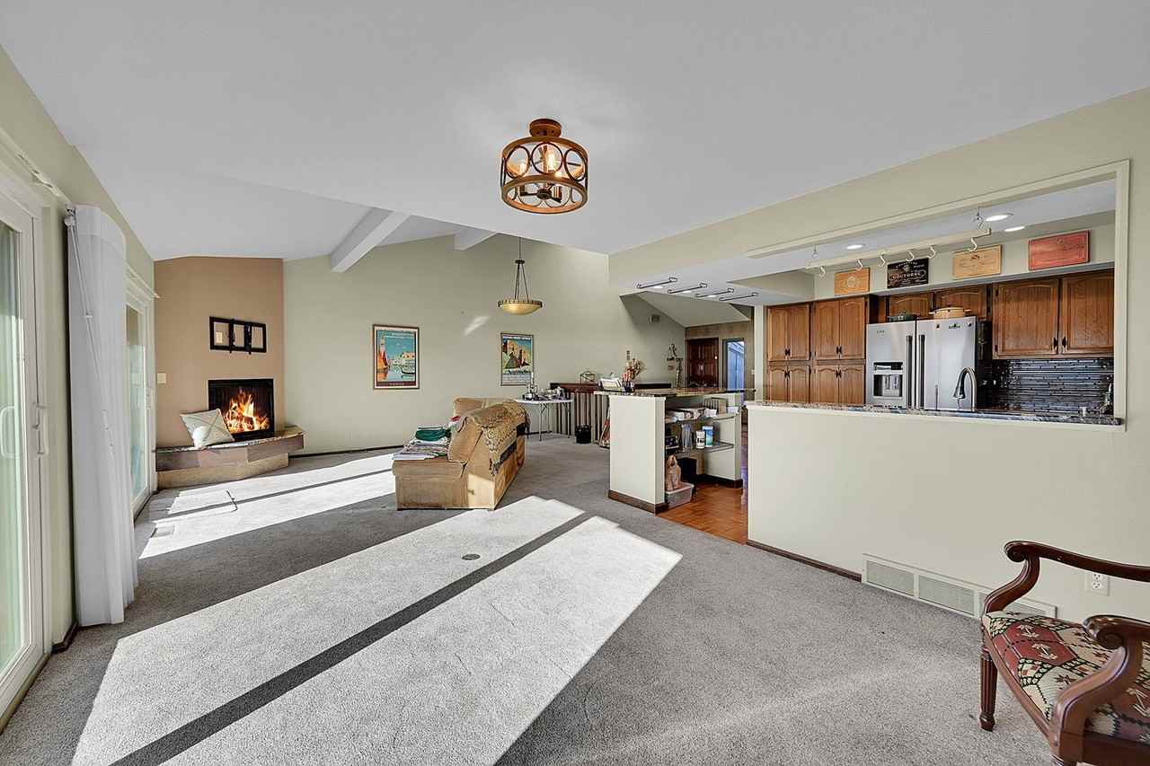 7130 W Stetson Pl - Photo 6 of 28