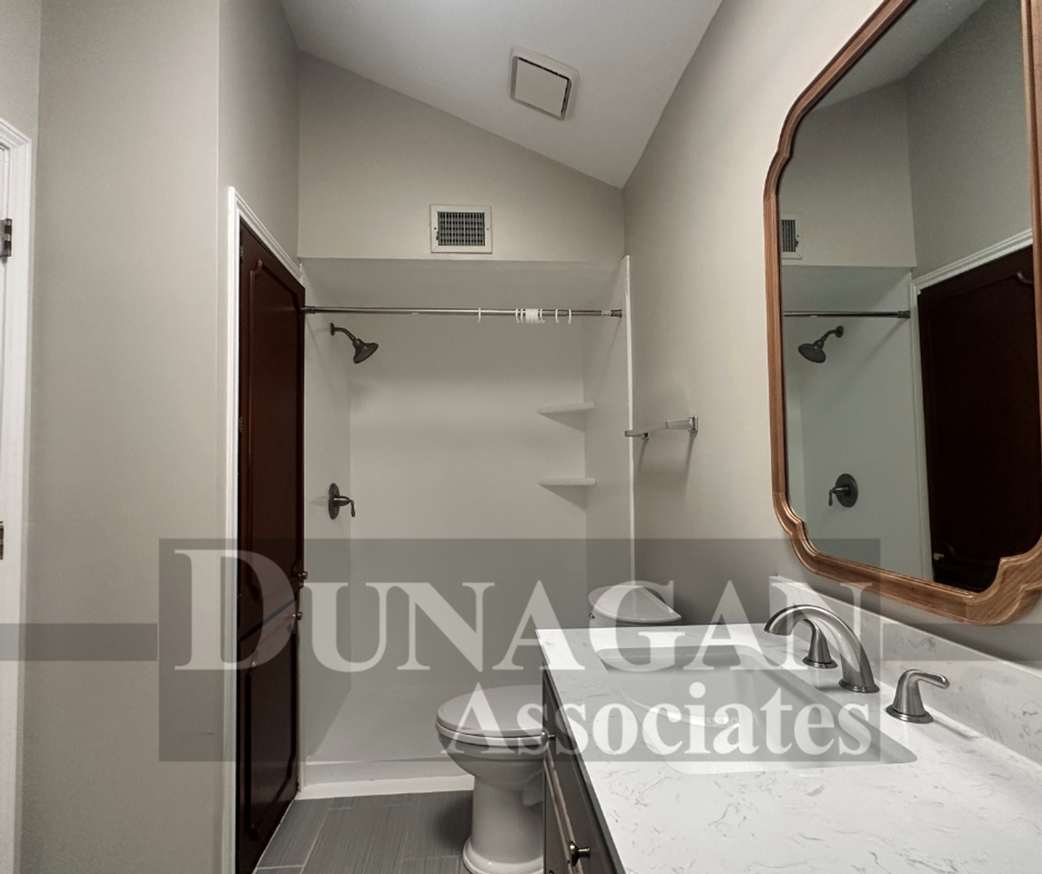 806 Merion Dr - Photo 7 of 9