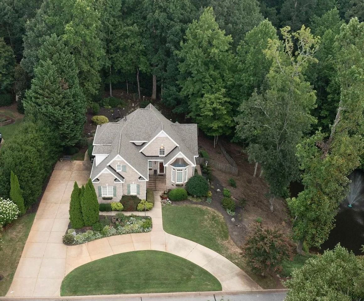 112 Siena Dr - Photo 2 of 36