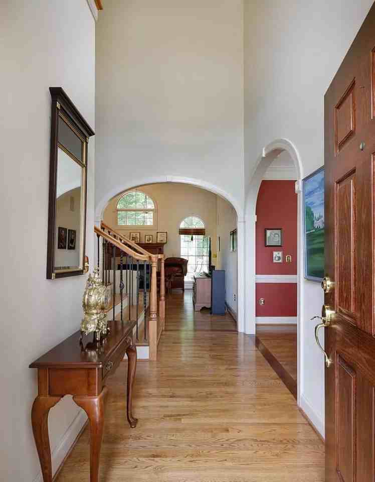 112 Siena Dr - Photo 5 of 36