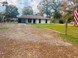 featured image of 27597 Gaylord Rd