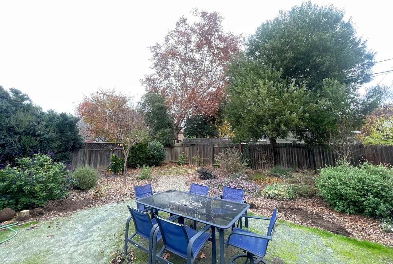 4321 61st St - Photo 5 of 28