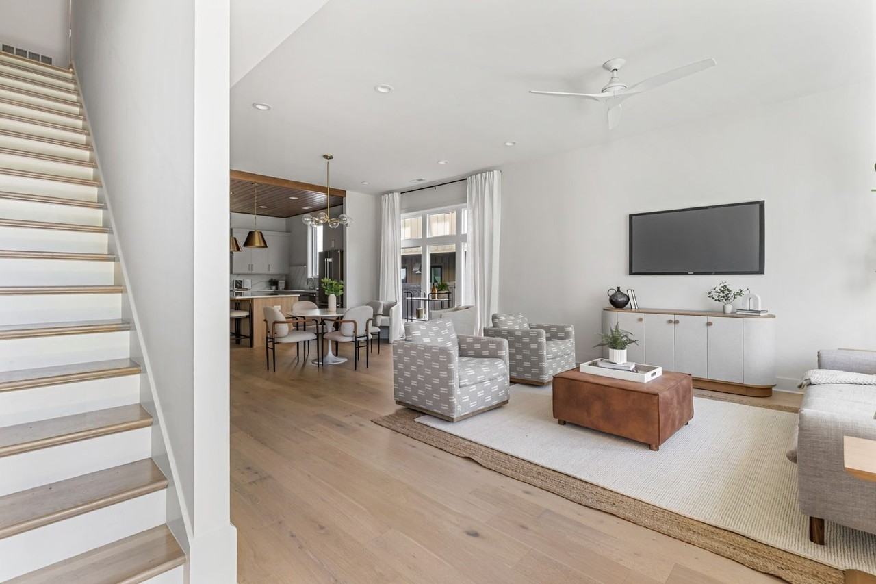 2305 Eastland Ave #A - Photo 4 of 50