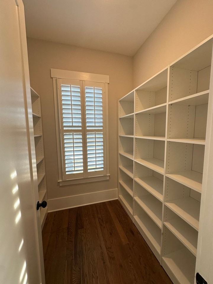 1028 Endeavour Ct - Photo 6 of 19