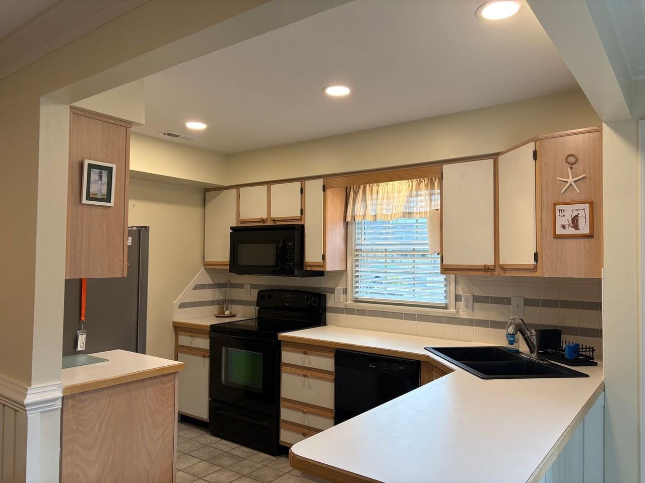 2308 Neptune Way - Photo 5 of 30