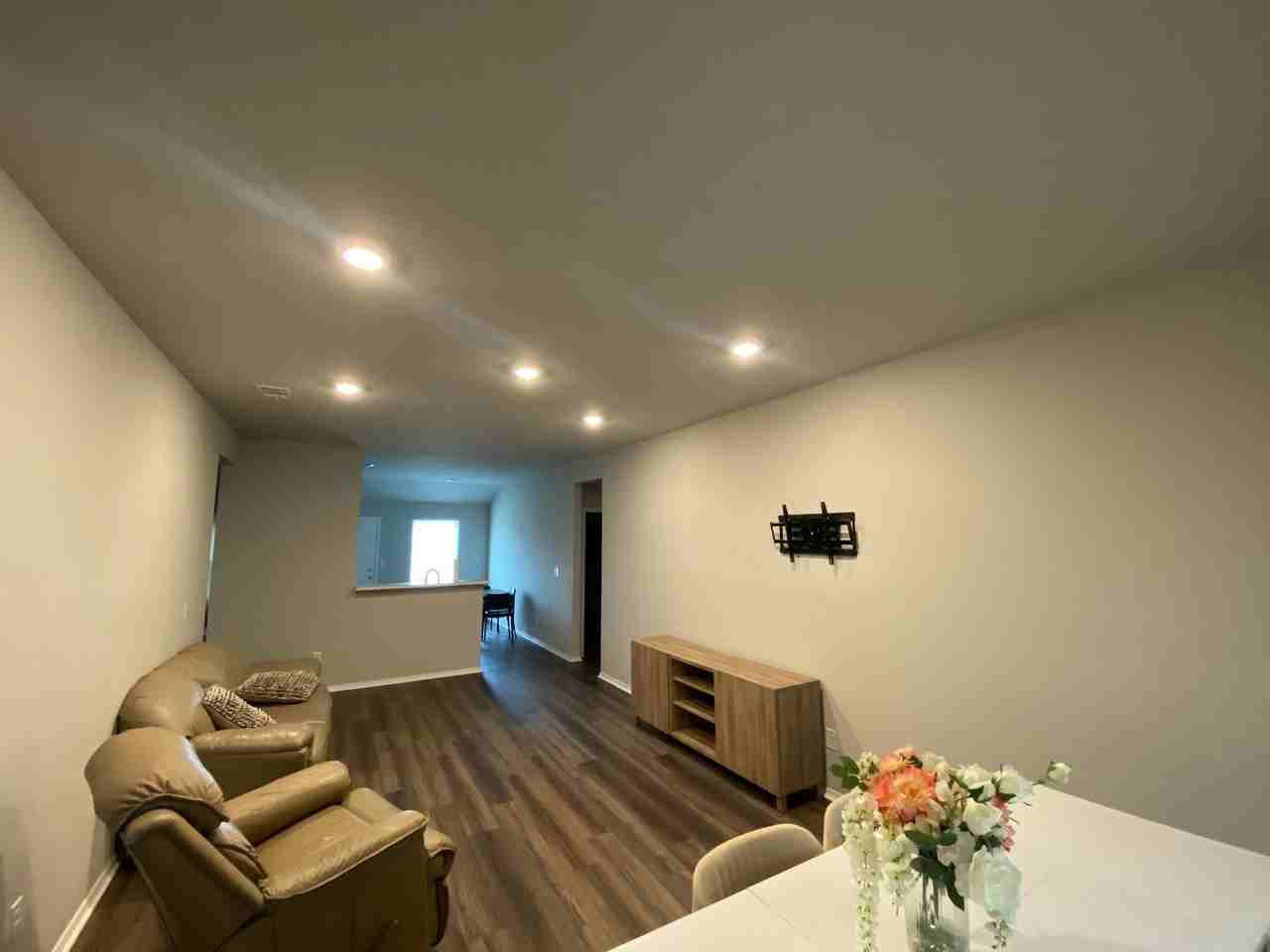 5412 Mariposa Grove Dr - Photo 2 of 13