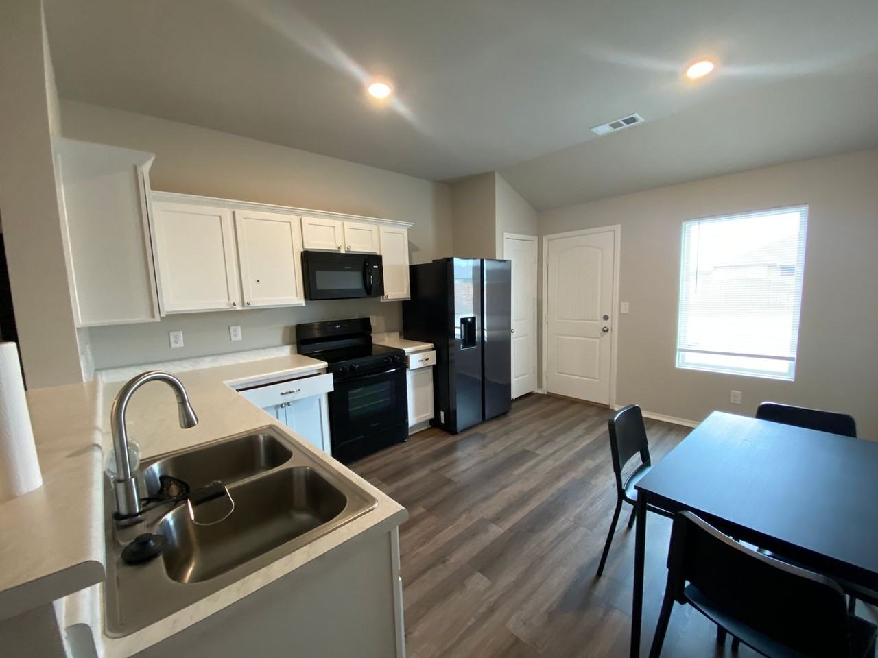 5412 Mariposa Grove Dr - Photo 4 of 13