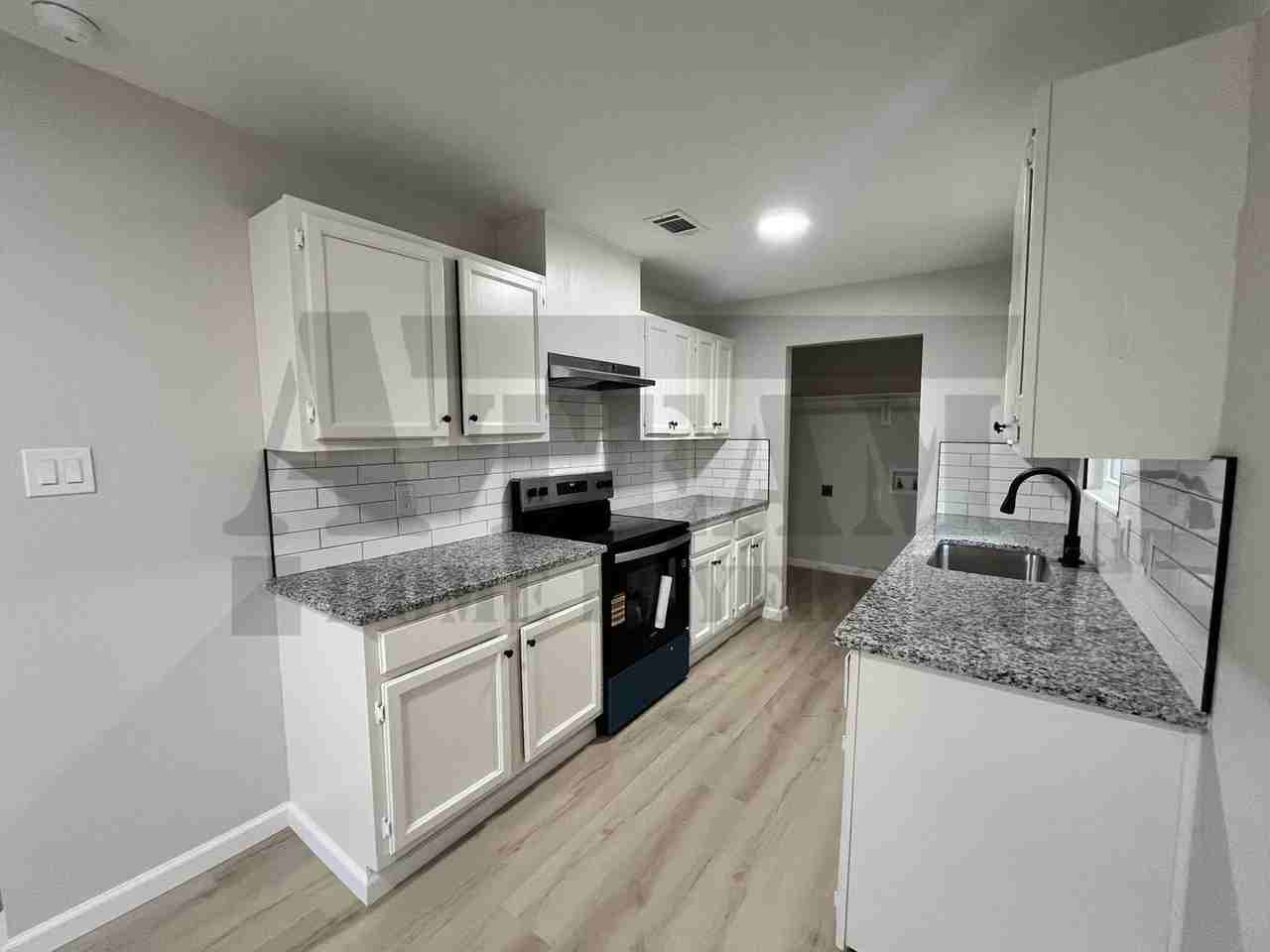 106 Timbercrest Dr - Photo 6 of 34