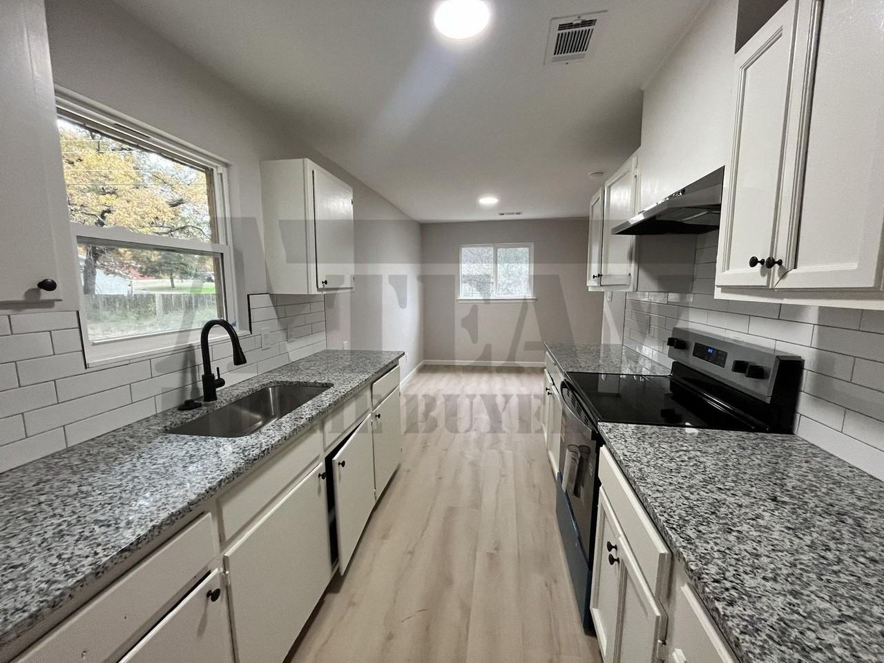 106 Timbercrest Dr - Photo 7 of 34