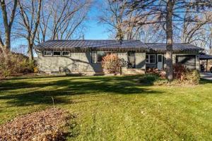 featured image of 8930 S Creek Rd