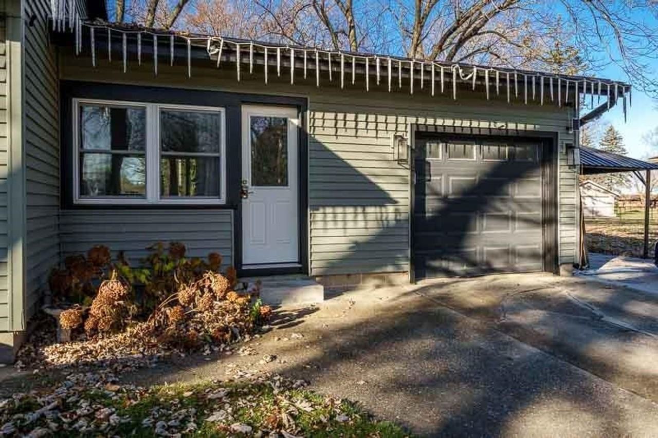 8930 S Creek Rd - Photo 3 of 23