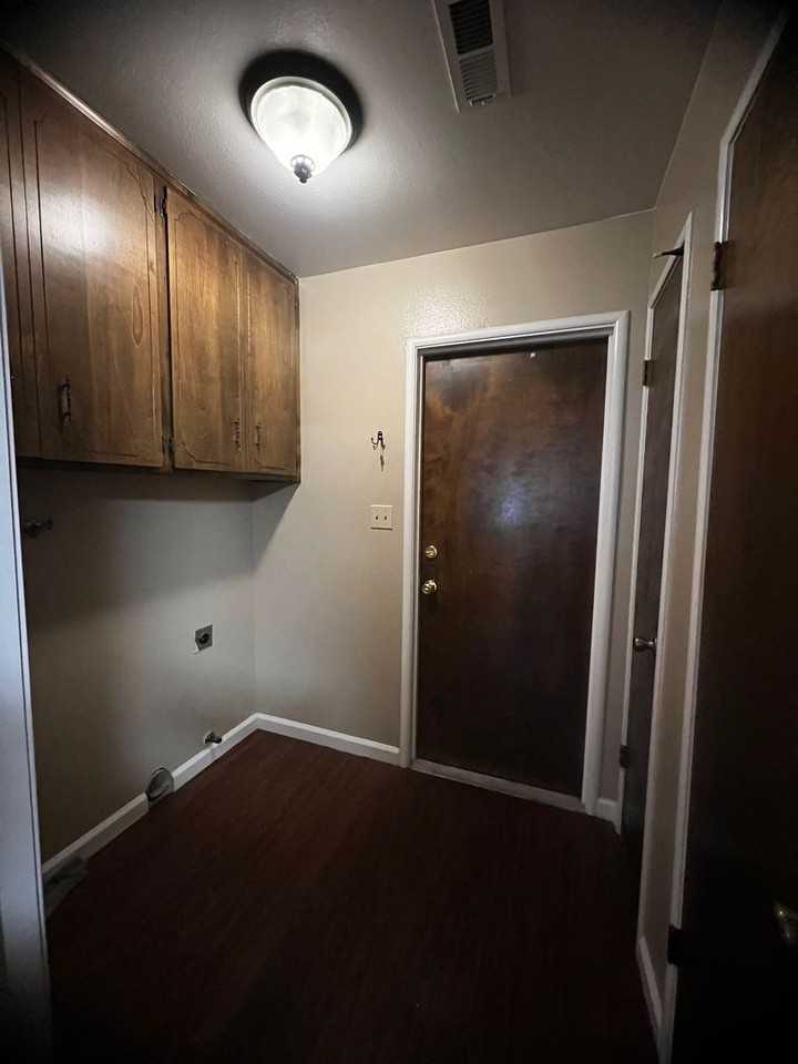 1116 N Gem St - Photo 7 of 14