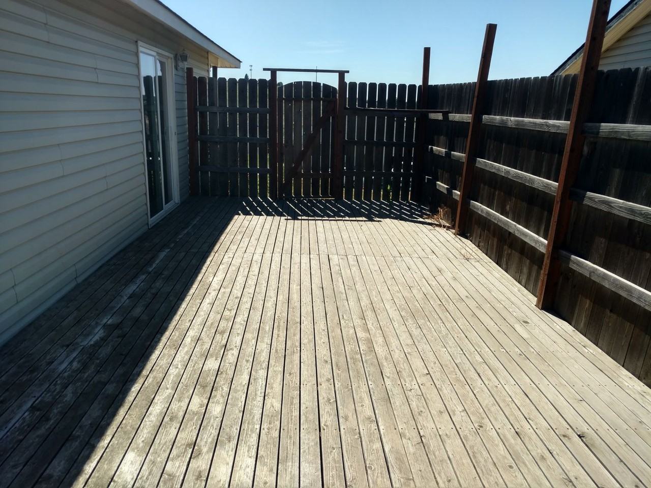 1312 Sw 10th Ct - Photo 3 of 9