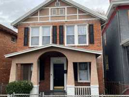 featured image of 2305 4th Ave