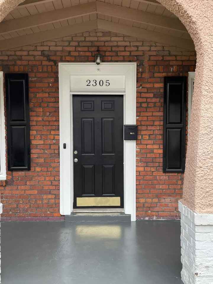 2305 4th Ave - Photo 2 of 20