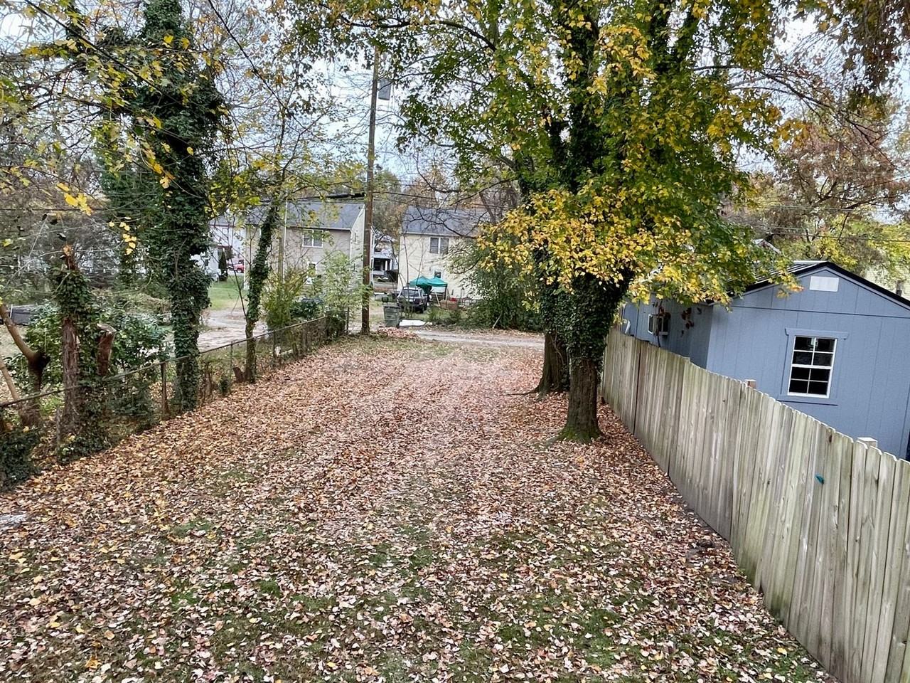 2305 4th Ave - Photo 4 of 20