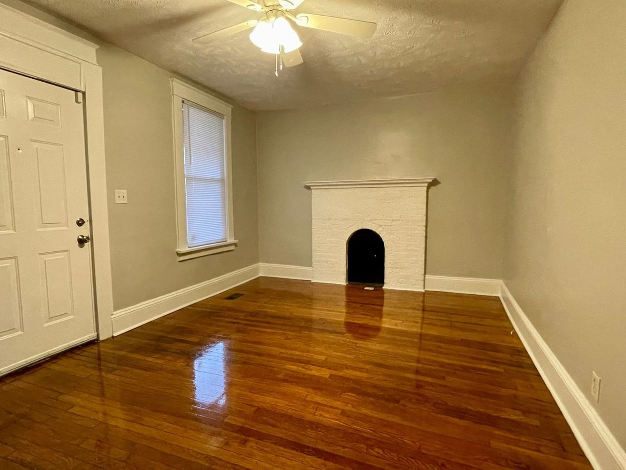 2305 4th Ave - Photo 5 of 20