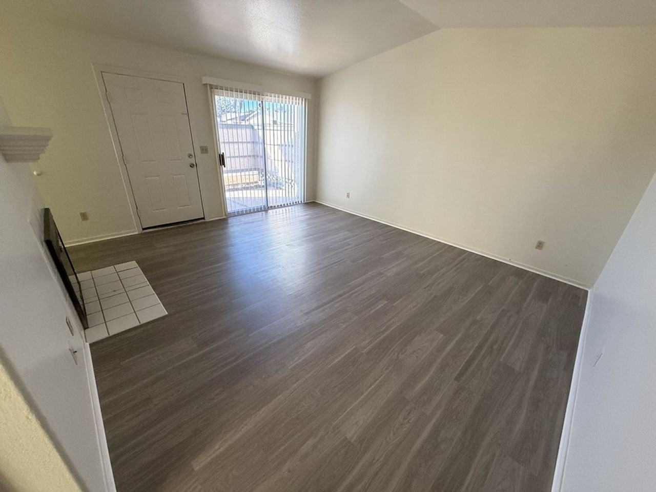 275 N Lamb Blvd #C - Photo 5 of 13