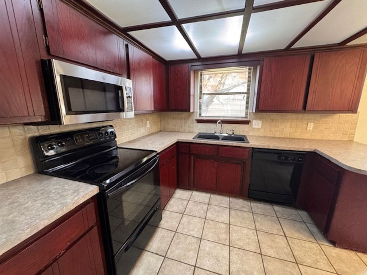 2413 Sw 103rd Ter - Photo 6 of 14