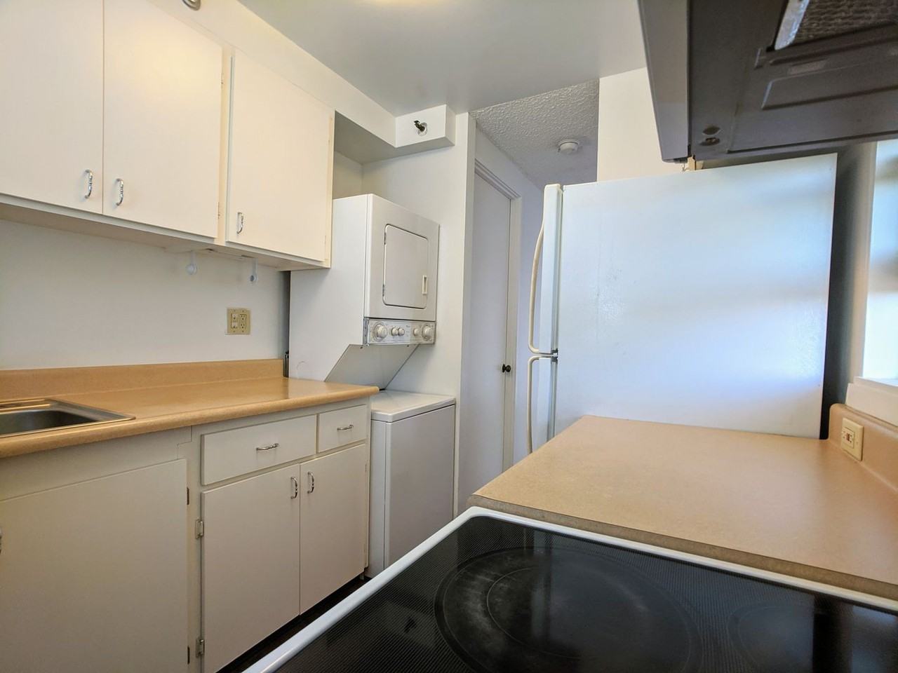 2916 Date St #7H - Photo 4 of 27