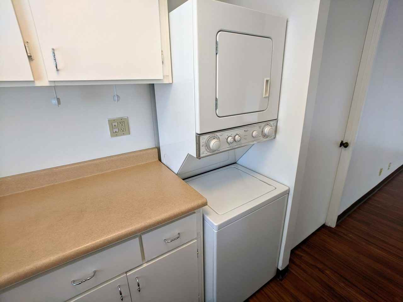 2916 Date St #7H - Photo 5 of 27