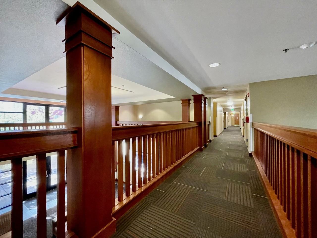 Pearl Court - Photo 5 of 7