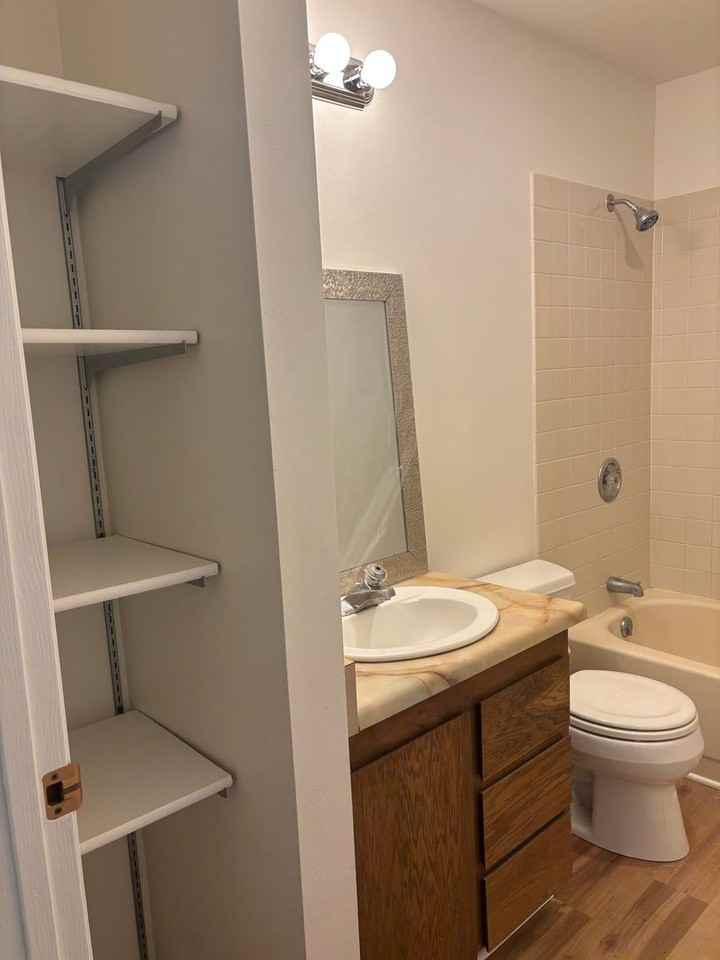 1407 2nd Ave - Photo 6 of 16