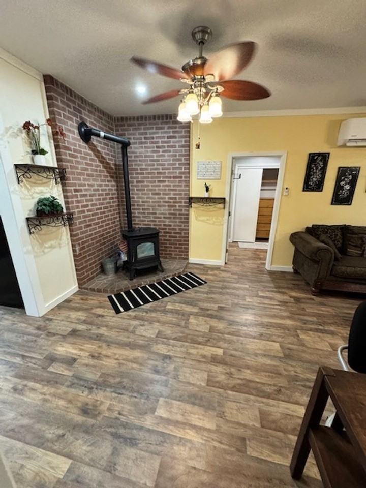 SHAS2352 - Photo 4 of 42