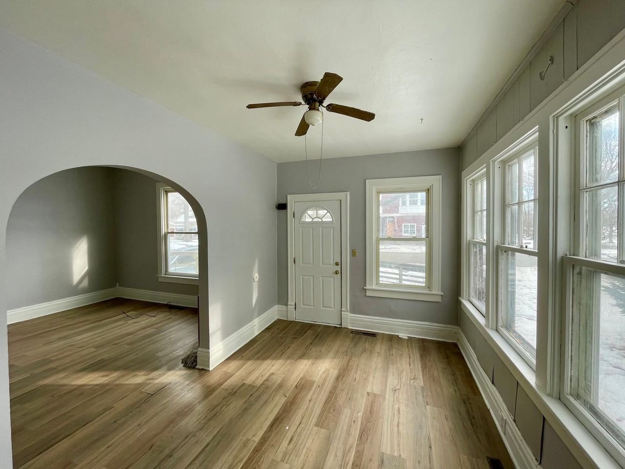 918 N 8th St - Photo 2 of 21