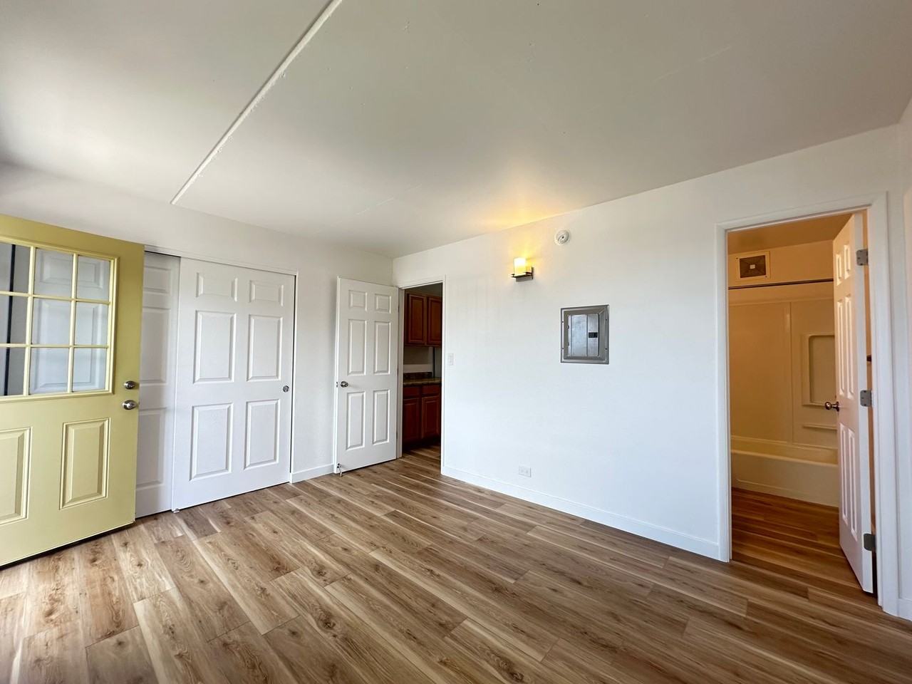 1351 Lower Main St - Photo 5 of 7