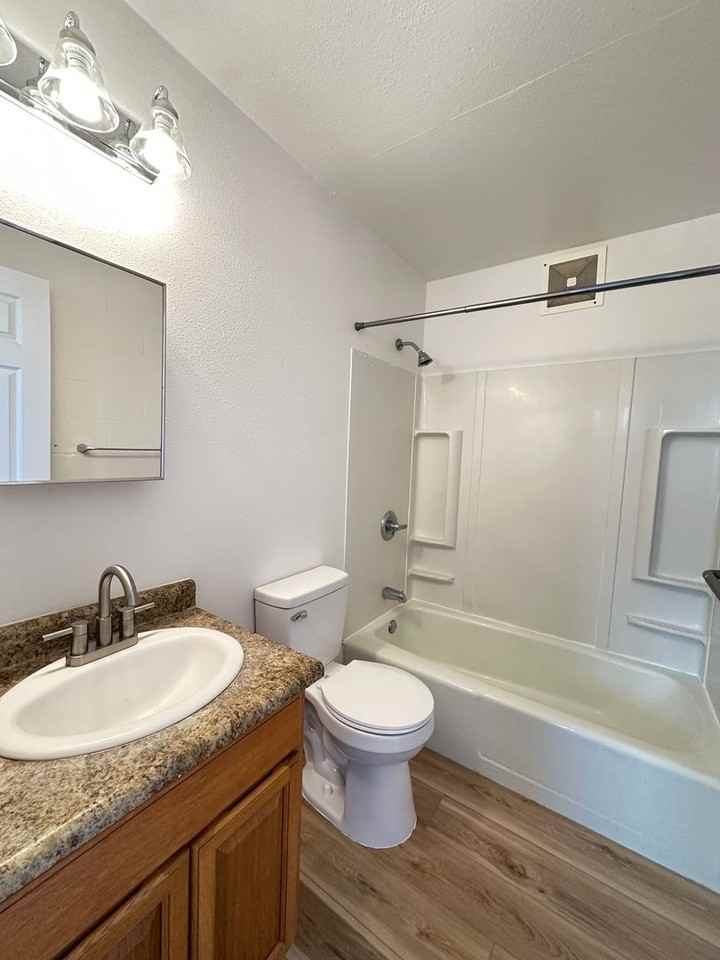 1351 Lower Main St - Photo 6 of 7