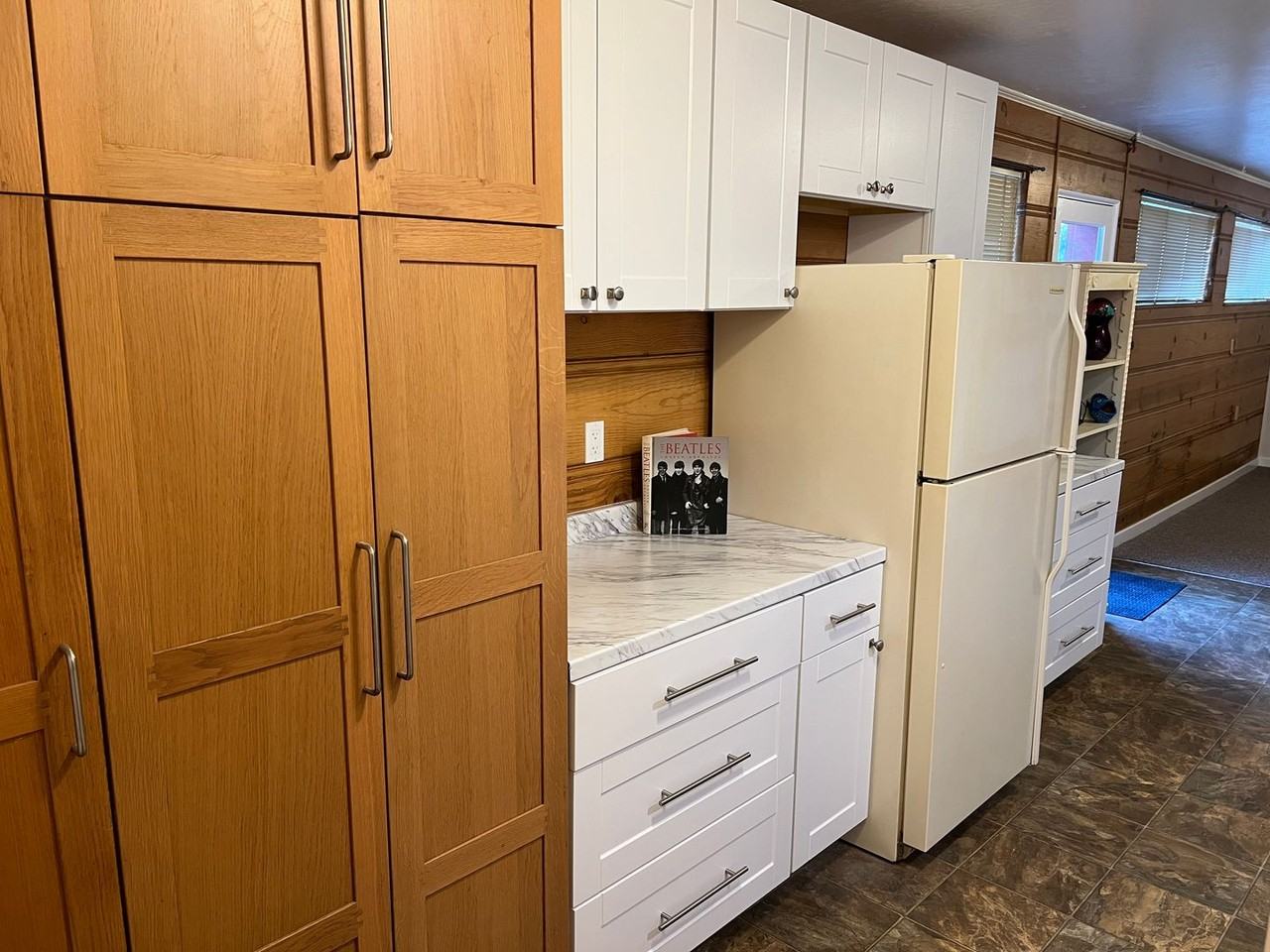 22244 Main St - Photo 6 of 13