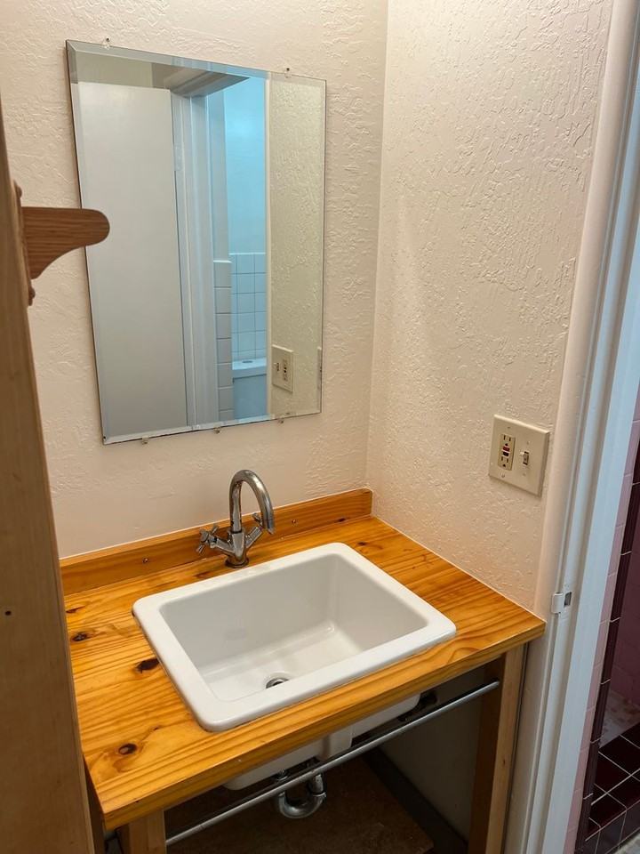 22244 Main St - Photo 7 of 13