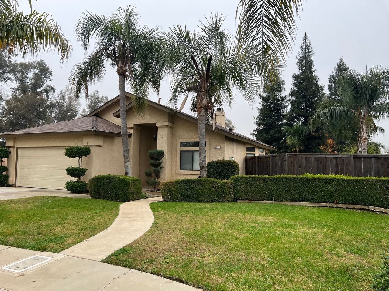 1275 W Kramer Ridge Rd - Photo 2 of 30